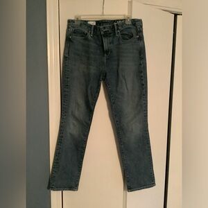 Gap Real Straight jean. Size 29